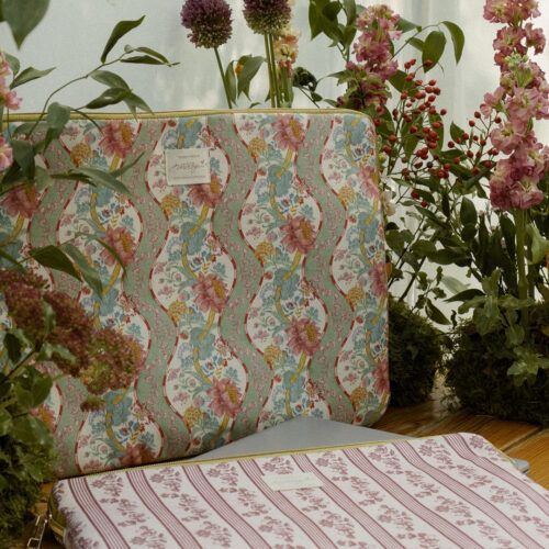 Fundas para ordenador portátil flores 13-14" y 15-16" dollhouse martabge