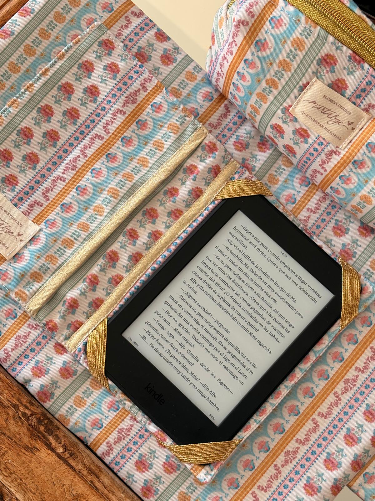 funda-kindle-tela-flores-martabge (1) funda-kindle-tela-flores-martabge (1)