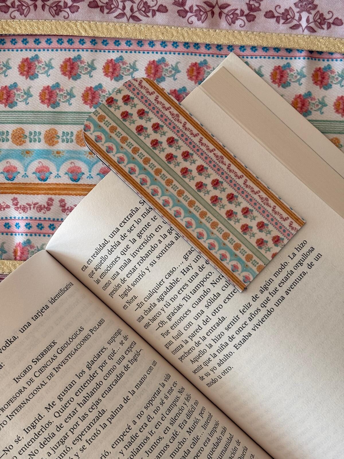 marcapaginas-magneticos-flores-vintage (1)